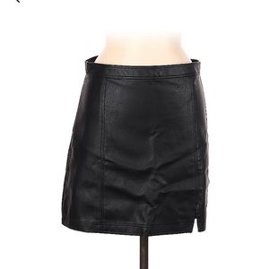 Abercrombie & Fitch black leather skirt